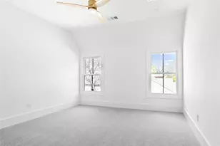 8703 Redondo Dr, Dallas, TX 75218 - Photo 33