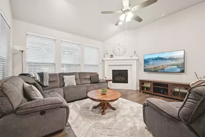 436 Gibbons Creek Trail, McKinney, TX 75071 - Photo 5