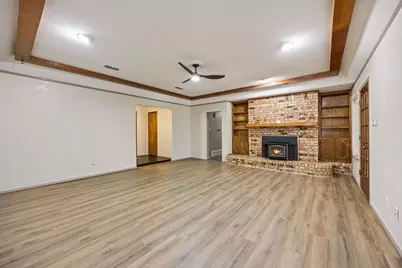 409 Circleview N, Hurst, TX 76054 - Photo 7