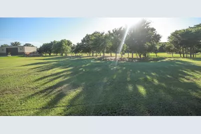 1409 Shadow Lakes Drive, Wills Point, TX 75169 - Photo 3