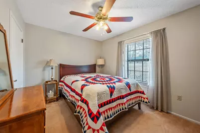 10202 E Lakeshore Drive, Tyler, TX 75709 - Photo 21
