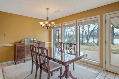 10202 E Lakeshore Drive, Tyler, TX 75709 - Photo 9