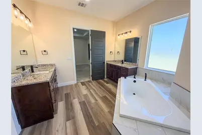 1290 County Road 2175, Decatur, TX 76234 - Photo 13