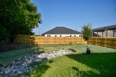 1602 N McDonald Avenue, Decatur, TX 76234 - Photo 13