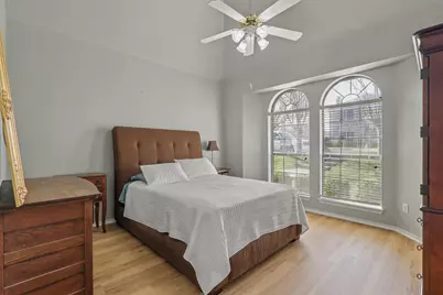 1328 Dallshan Drive, Carrollton, TX 75007 - Photo 11