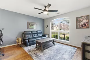 8913 Grandview Dr, Denton, TX 76207 - Photo 23