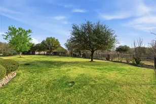 8913 Grandview Dr, Denton, TX 76207 - Photo 31