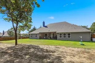 2021 Crystal Palace Blvd, Alvarado, TX 76009 - Photo 33