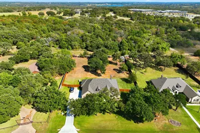 2021 Crystal Palace Boulevard, Alvarado, TX 76009 - Photo 31