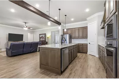 2021 Crystal Palace Boulevard, Alvarado, TX 76009 - Photo 11