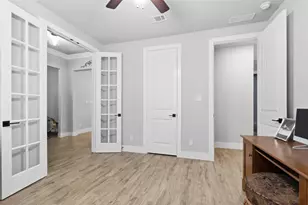 2021 Crystal Palace Blvd, Alvarado, TX 76009 - Photo 23