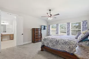2021 Crystal Palace Blvd, Alvarado, TX 76009 - Photo 15
