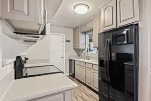 216 Cutting Horse Ln, Keller, TX 76248 - Photo 13