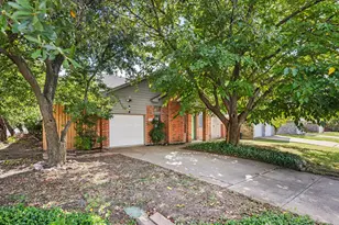 216 Cutting Horse Ln, Keller, TX 76248 - Photo 37