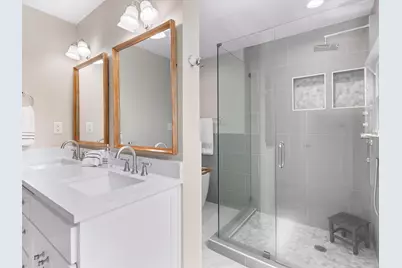 645 Woodcrest Drive, Lakewood Village, TX 75068 - Photo 17