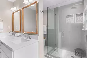 645 Woodcrest Dr, Lakewood Village, TX 75068 - Photo 17