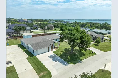 645 Woodcrest Drive, Lakewood Village, TX 75068 - Photo 31