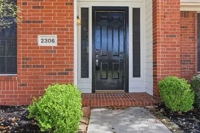 2306 Valley Creek Drive, Garland, TX 75040 - Photo 5