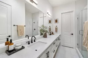 130 Gdn Ct W, Arlington, TX 76013 - Photo 21