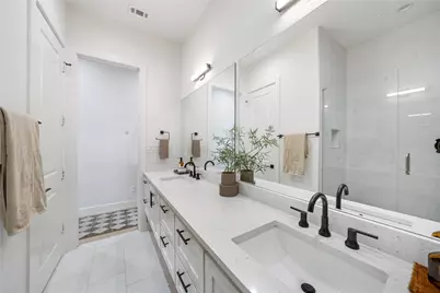 130 Garden Court W, Arlington, TX 76013 - Photo 23