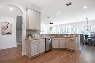 12233 Ridgeback Dr, McKinney, TX 75071 - Photo 17