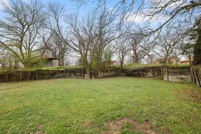 105 Kelsoe Drive, Sherman, TX 75090 - Photo 33