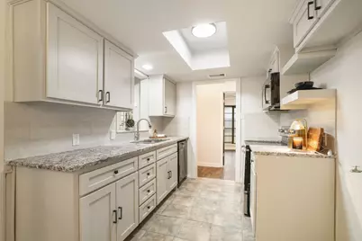 105 Kelsoe Drive, Sherman, TX 75090 - Photo 15