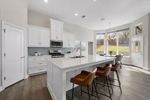 157 Fairweather Dr, Burleson, TX 76028 - Photo 7