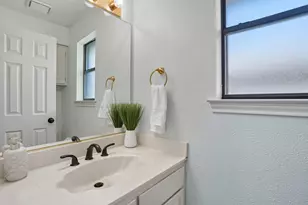 2517 Willowgate Ln, Carrollton, TX 75006 - Photo 15