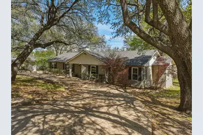 3863 Clayton Road E, Fort Worth, TX 76116 - Photo 3