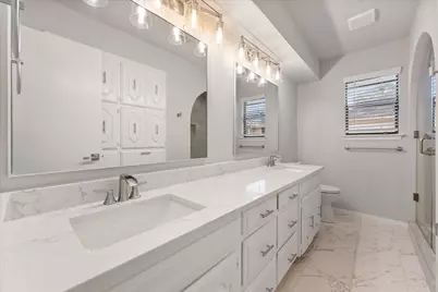 2306 Sunnyvale Road, Grand Prairie, TX 75050 - Photo 19