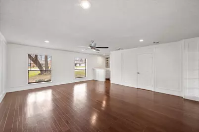 2306 Sunnyvale Road, Grand Prairie, TX 75050 - Photo 13