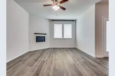 6978 Draper Lane, Garland, TX 75043 - Photo 9