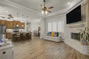 1041 Tex Ln, Springtown, TX 76082 - Photo 11