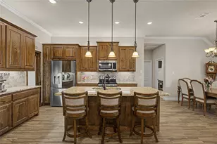 1041 Tex Ln, Springtown, TX 76082 - Photo 15