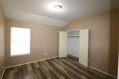 6100 Harwood Crossing Drive, Arlington, TX 76018 - Photo 13