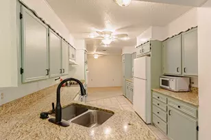 1103 Miller St, Bowie, TX 76230 - Photo 5