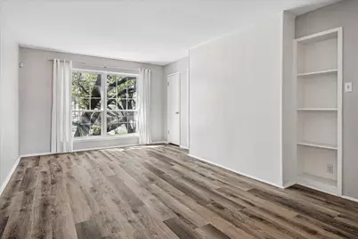 5226 Fleetwood Oaks Avenue #214, Dallas, TX 75235 - Photo 3
