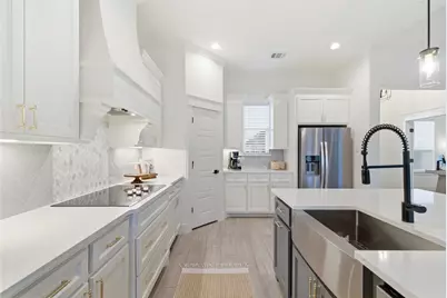 815 Wind River Pass, Azle, TX 76020 - Photo 9