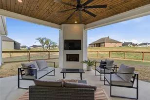 815 Wind Riv Pass, Azle, TX 76020 - Photo 29