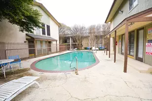 12816 Midway Rd, Dallas, TX 75244 - Photo 17