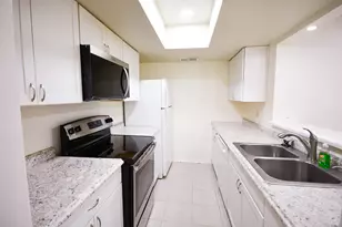 12816 Midway Rd, Dallas, TX 75244 - Photo 7