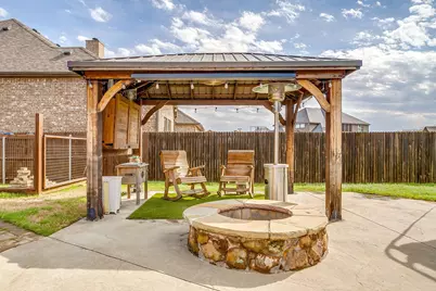 125 Fairweather Drive, Burleson, TX 76028 - Photo 3