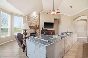 4008 Glenwood Dr, Joshua, TX 76058 - Photo 13