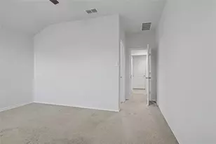 724 Basteen Ln, Justin, TX 76247 - Photo 17