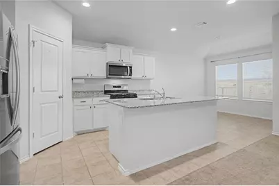 724 Basteen Lane, Justin, TX 76247 - Photo 13