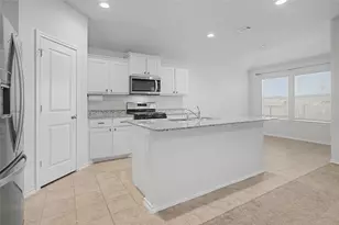 724 Basteen Ln, Justin, TX 76247 - Photo 13