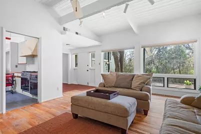 10753 Sinclair Avenue, Dallas, TX 75218 - Photo 7