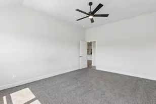 708 Olivia Ln, Collinsville, TX 76233 - Photo 13