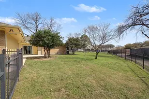 208 Ashe Bend Dr, Rowlett, TX 75087 - Photo 25